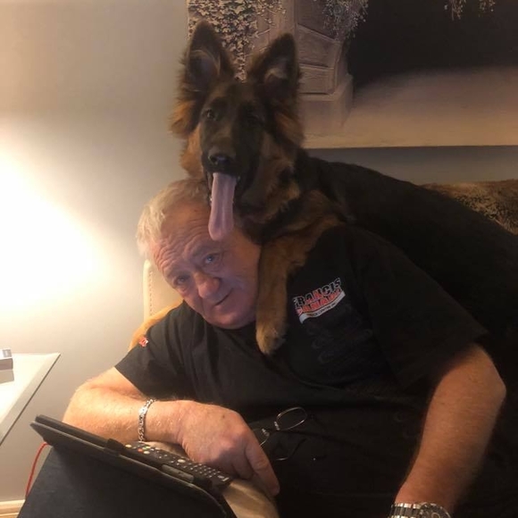 Meet your Posher, Peter - Picture 1 of 1